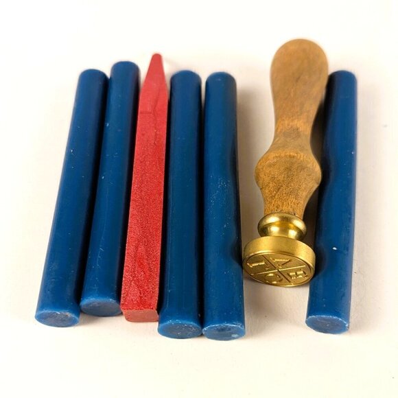 LOVE Wax Seal Stamp w/ Red & Blue Wax Sticks - Picture 1 of 5